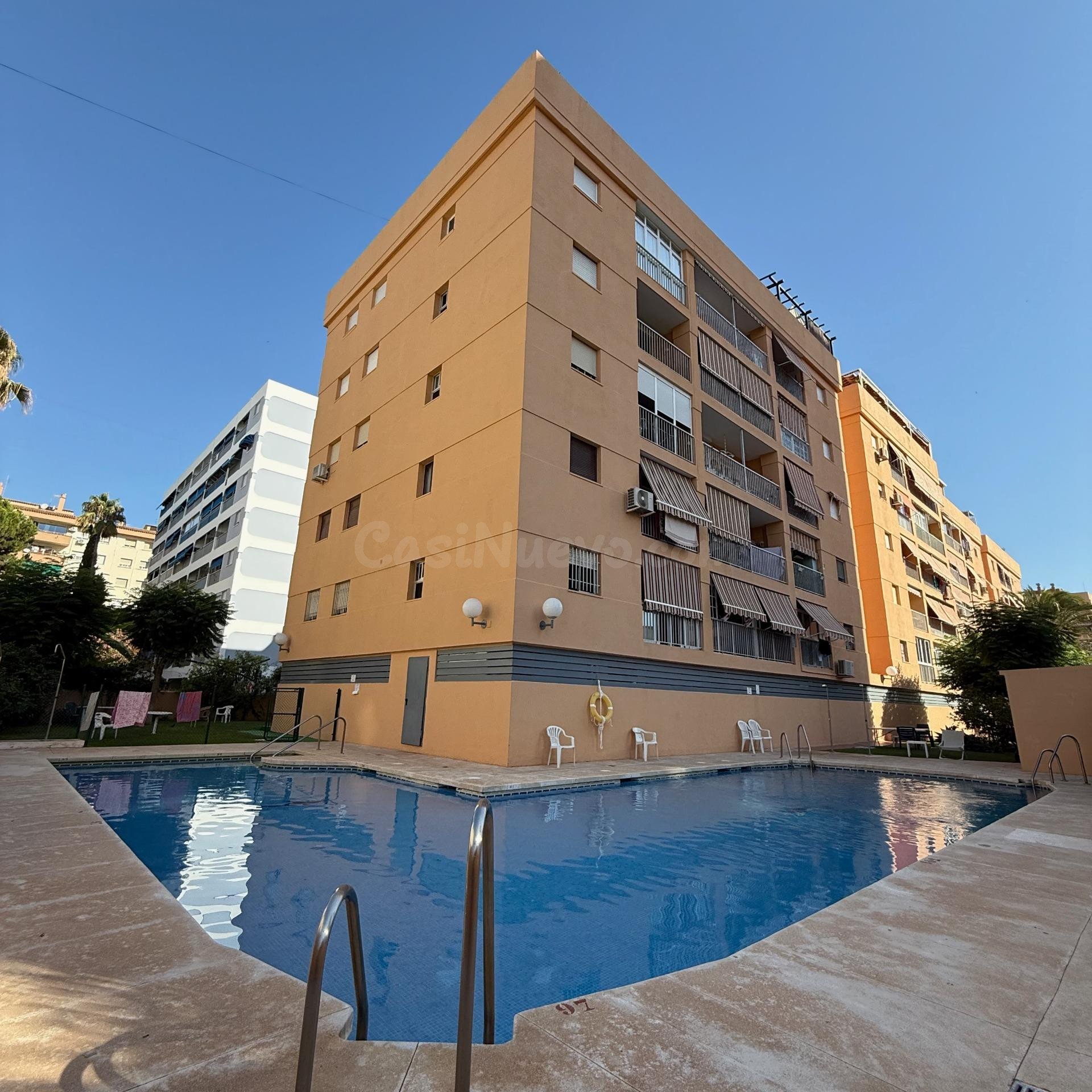 Piso en venta en Fuengirola Centro, 4 dormitorios, terraza, 