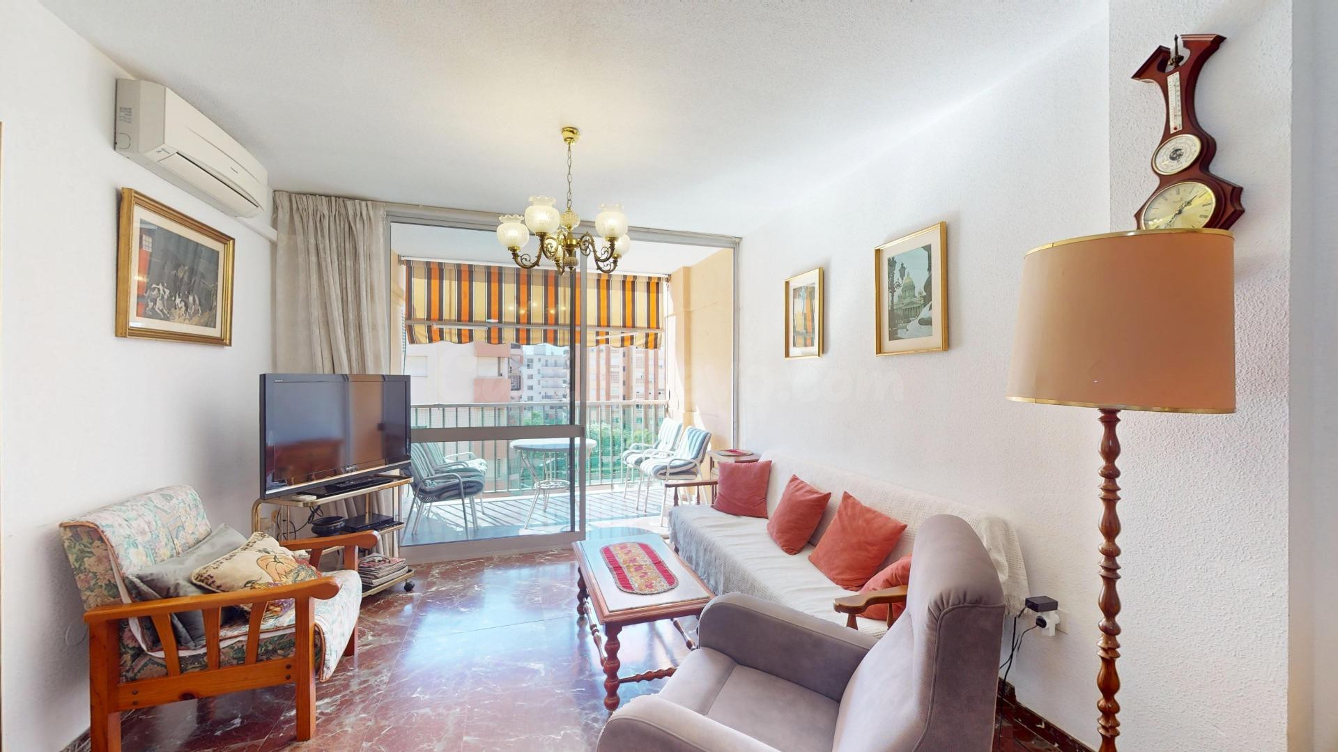 Piso en venta en Fuengirola Centro, 4 dormitorios, terraza,  - foto 3