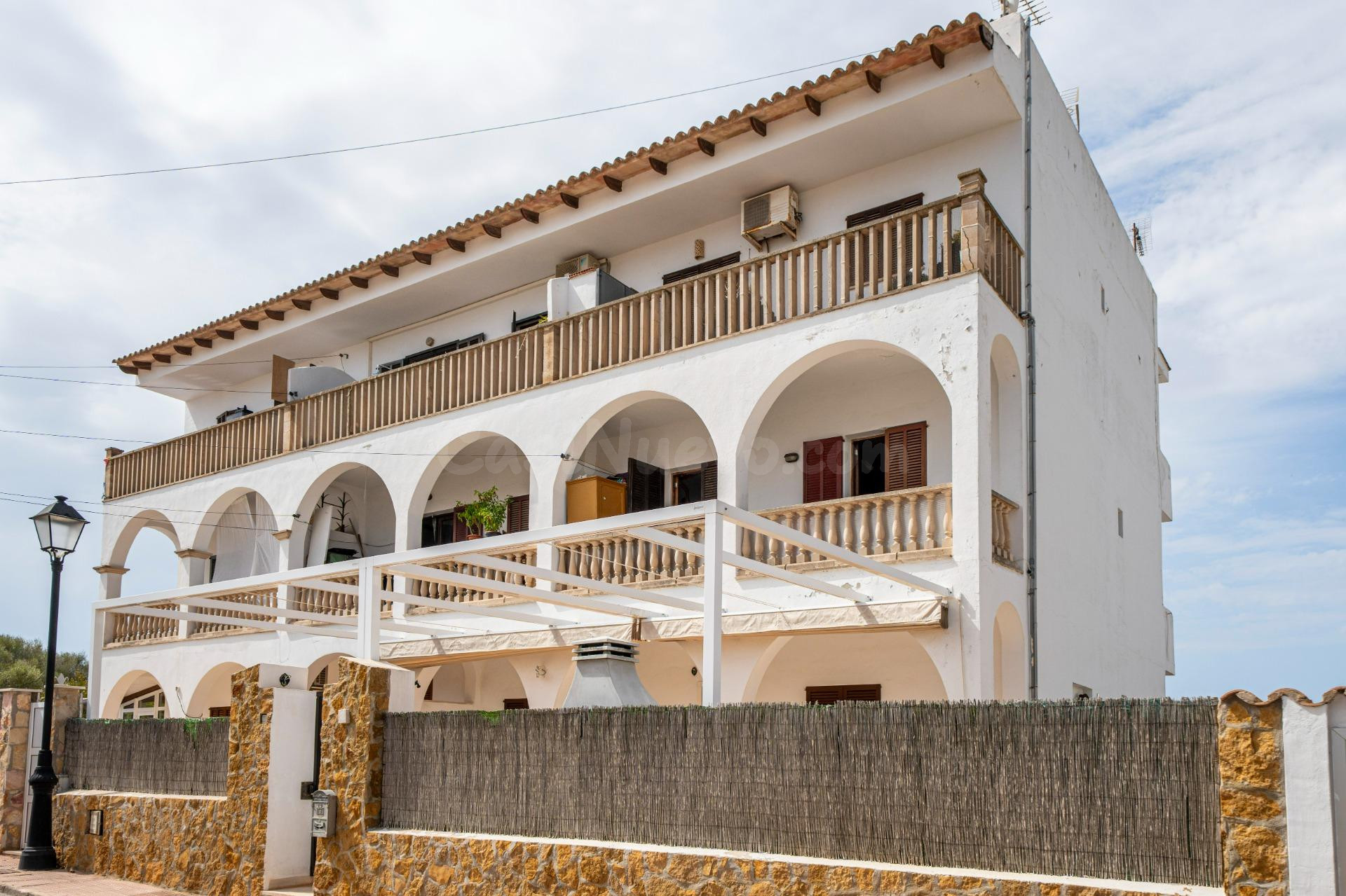 Apartamento ALQUILADO a 250 metros del mar en Santanyí. - foto 2