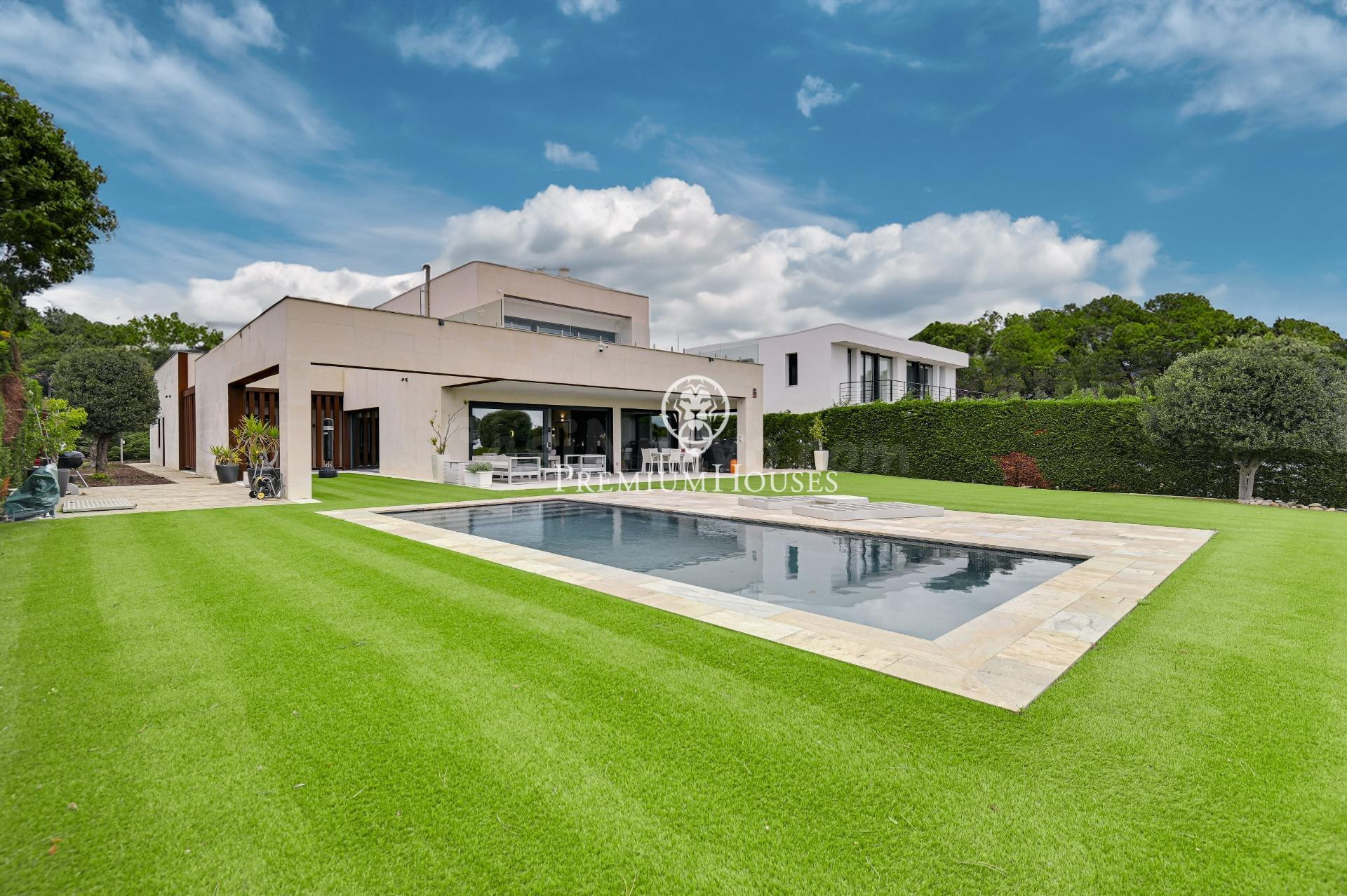 Casa en venta Sant en Andreu de Llavaneres con vistas al mar - foto 2