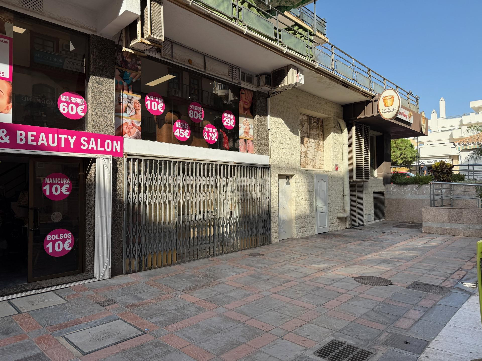 Local comercial en alquiler en el centro de Fuengirola - foto 2