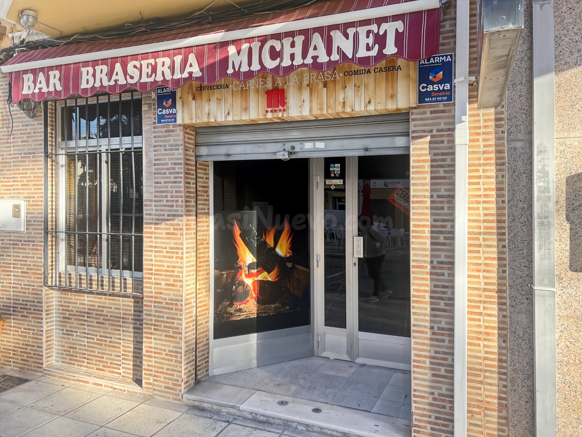 Local Comercial en el Centro de Grao, Castellón: Oportunidad