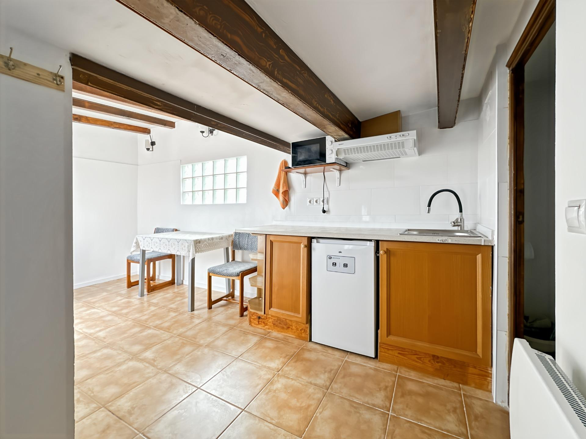 CASA EN ALBOCACER CON 4 SUITES. NEGOCIO. POSIBLE CASA RURAL - foto 3
