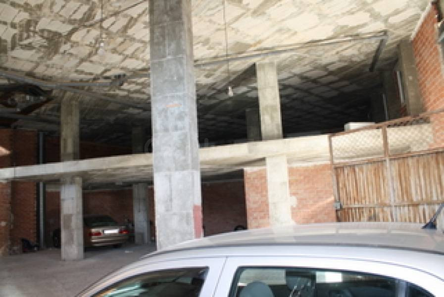 Garaje en planta baja en Orihuela. - foto 3