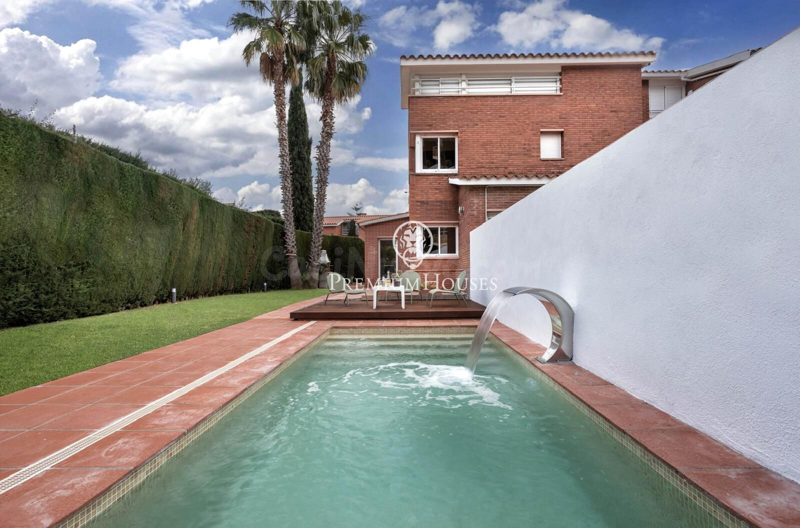 Casa en venta con licencia turística en Sant Vicenç de Monta