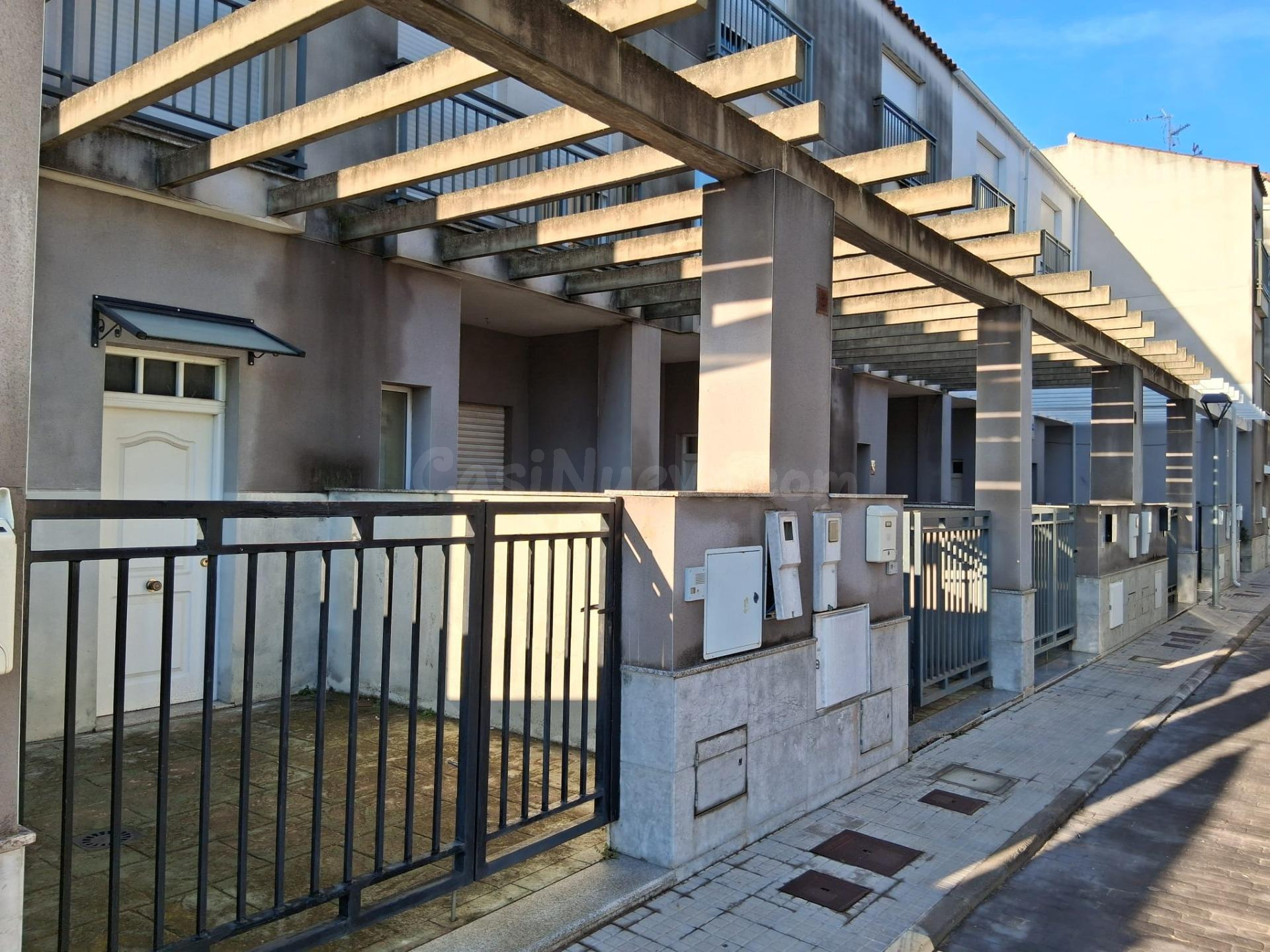 CHALET ADOSADO EN VENTA EN LA SALSADELLA (CASTELLÓN) - foto 2