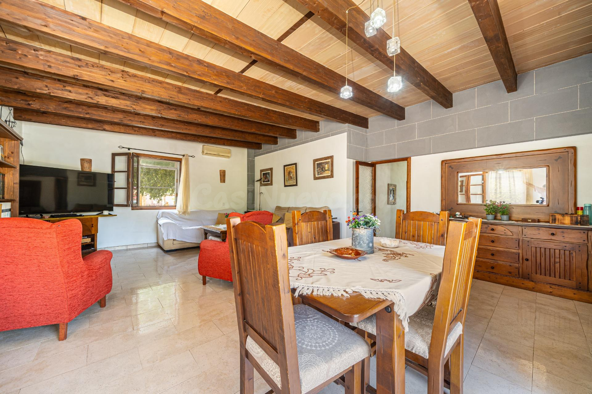 Propiedad con terreno, estudio independiente y piscina - foto 4