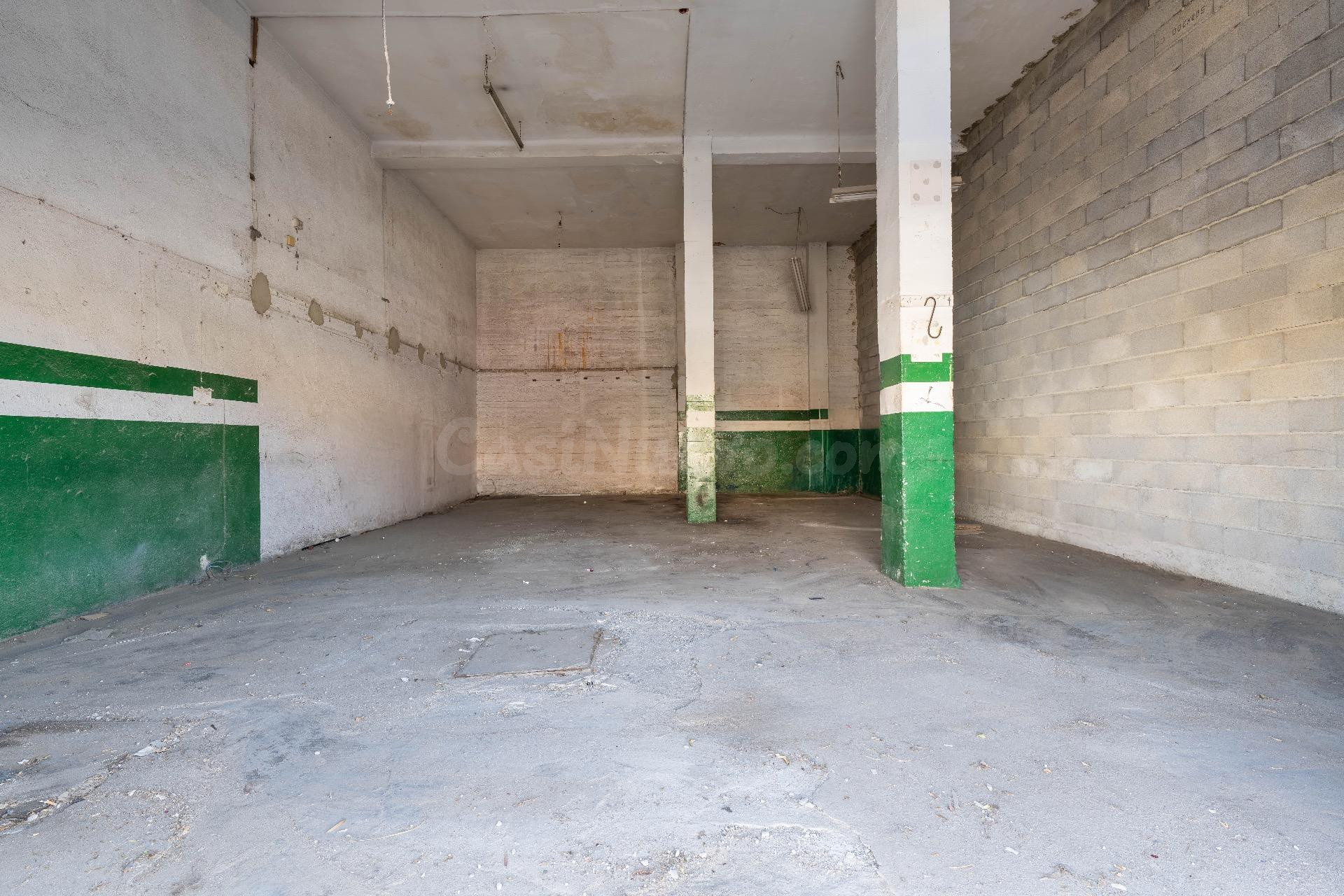 Local comercial 94m² en venta - Torrecardenas - foto 3
