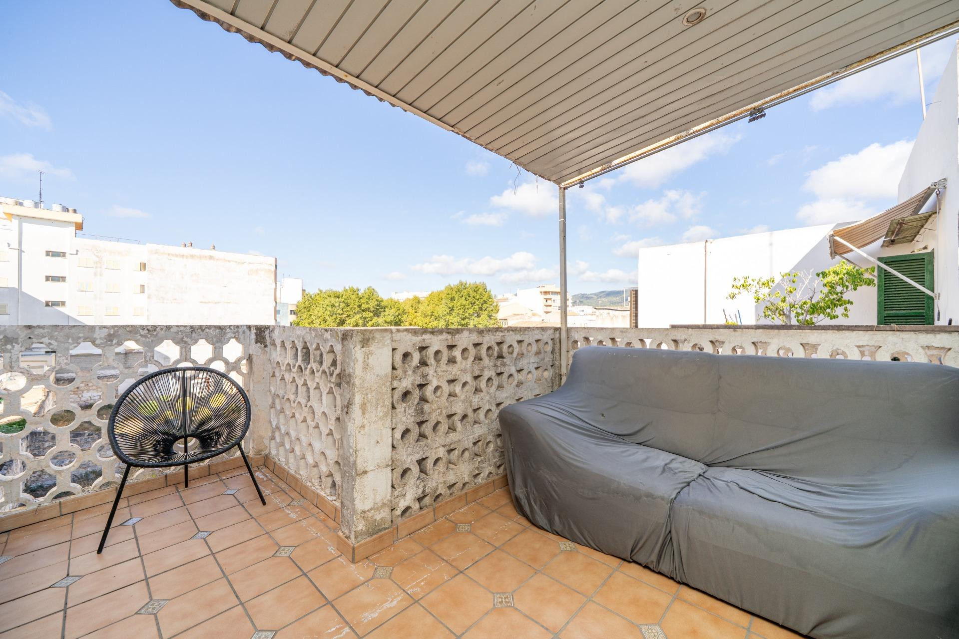 Piso con terraza en el centro de Inca, Mallorca - foto 2