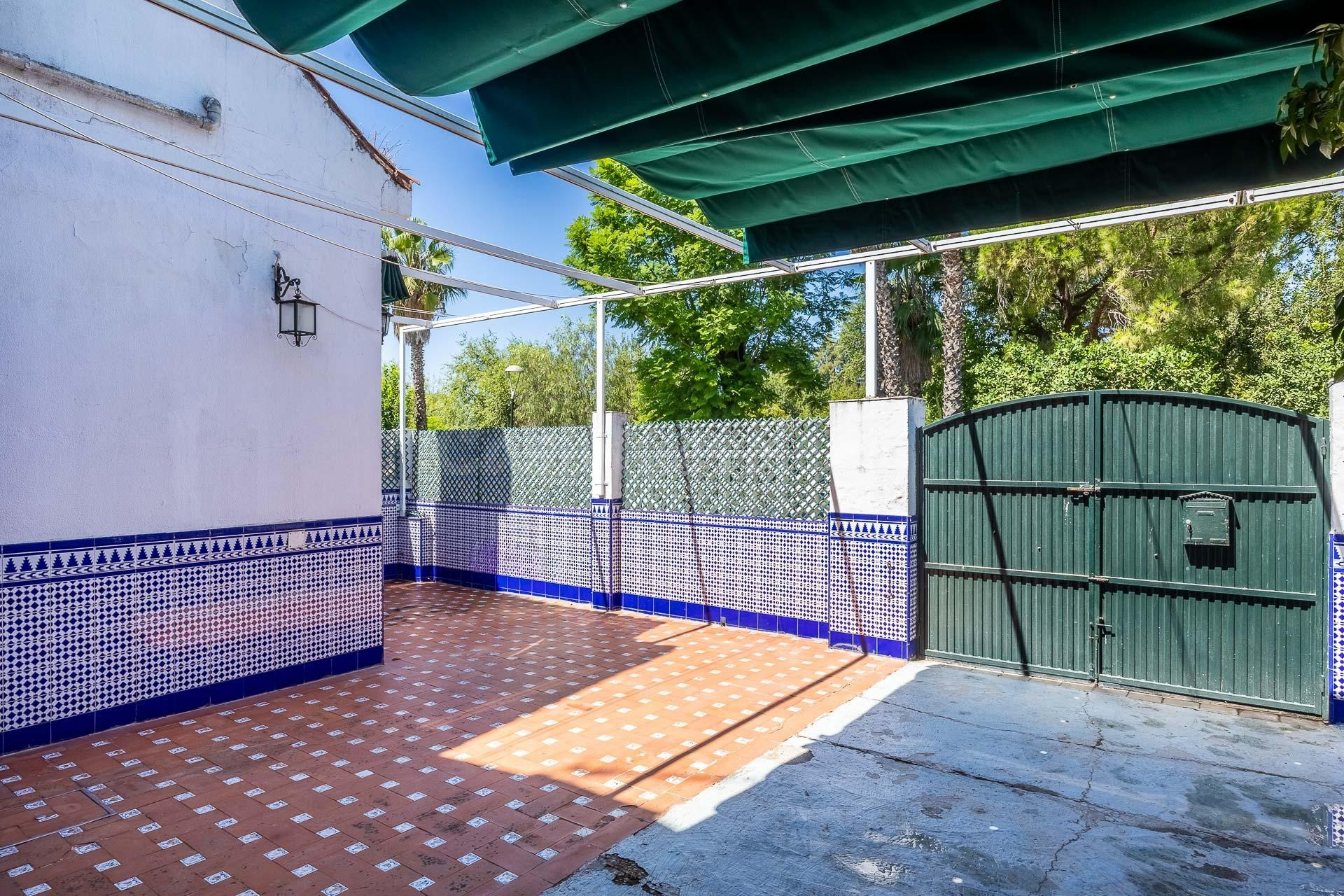 MAGNIFICA CASA PAREADA EN TOMARES - foto 4