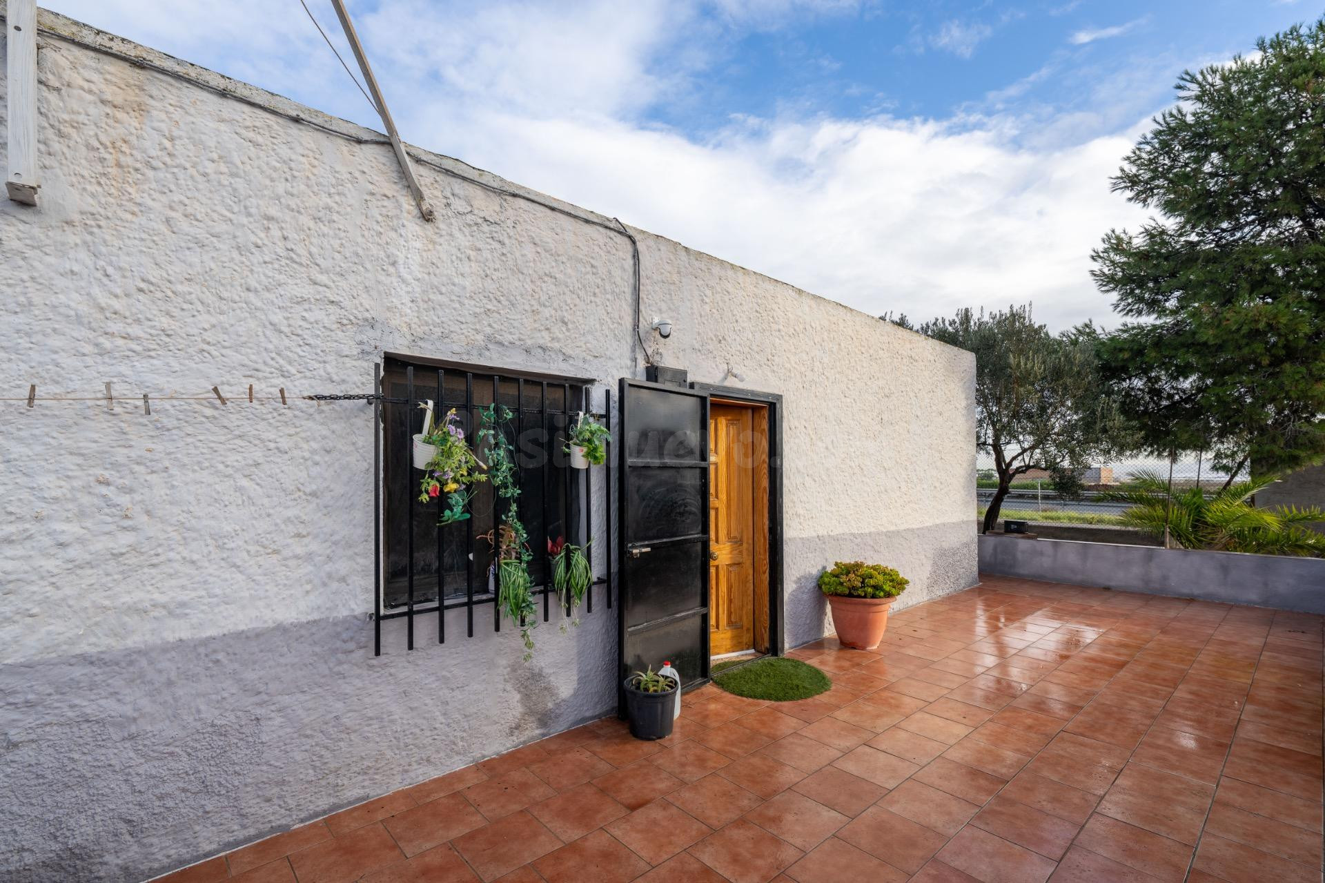 Casa con terreno - foto 3