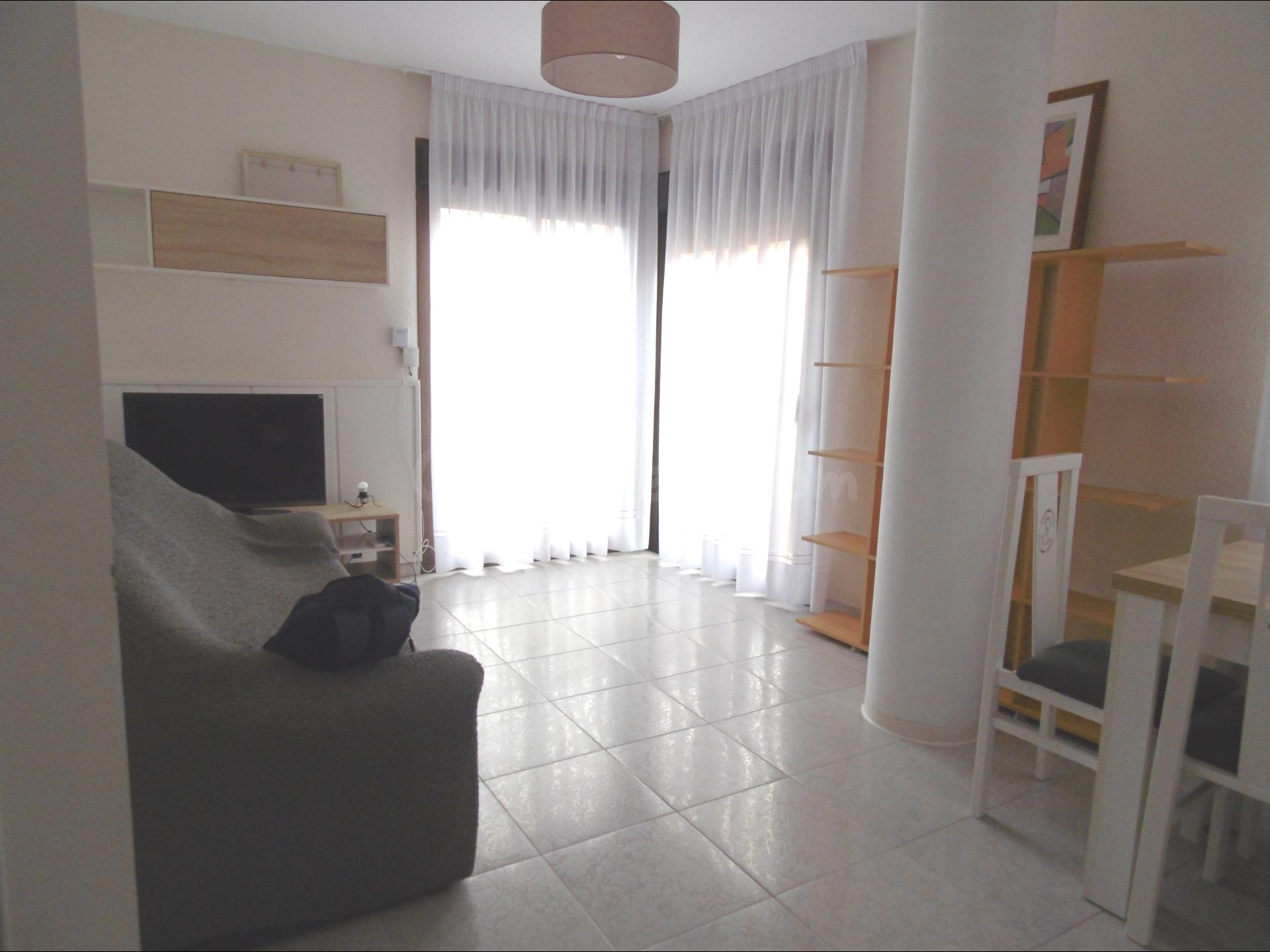 Amplio y luminoso piso en venta en Benicarló, Zona CENTRO