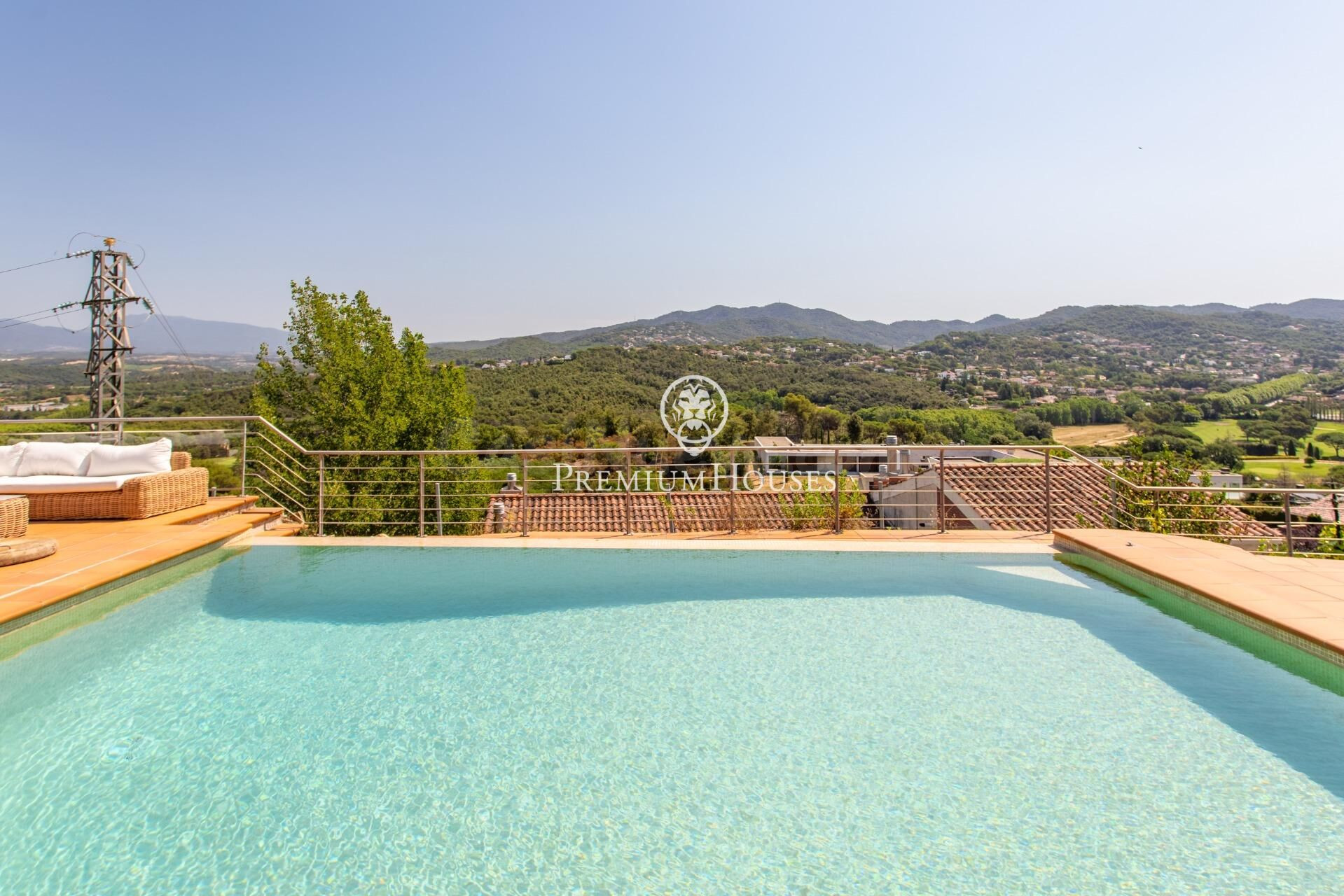 Excelente casa con vistas infinitas en venta en Vallromanes - foto 5