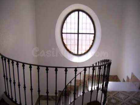 Casa 7 habitaciones 270m² en venta - Barrio de los santos