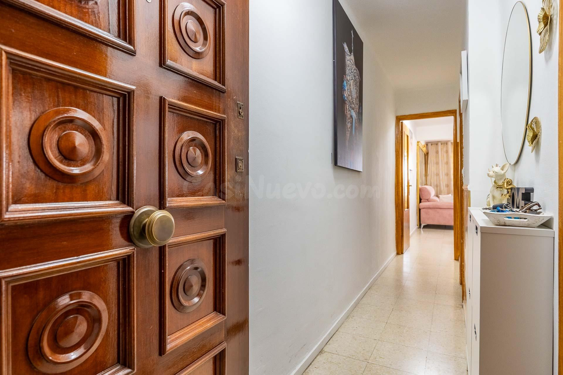 PISO EN VENTA EN EL BARRIO  DE SAN JUAN JUNTO A MAIRENA DEL  - foto 2