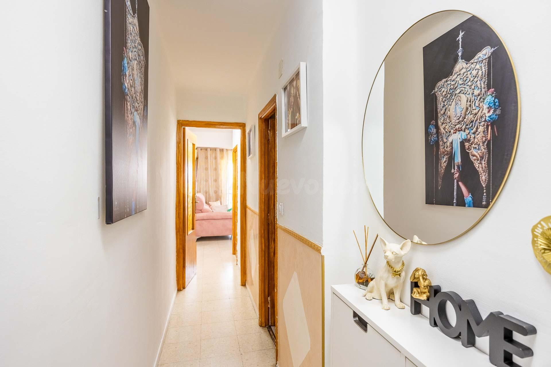 PISO EN VENTA EN EL BARRIO  DE SAN JUAN JUNTO A MAIRENA DEL  - foto 3