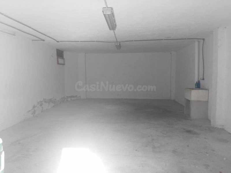 Garaje en venta - Barrio de la alegría