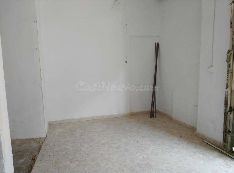 Local comercial 30m² en venta - Barrio de la alegría - foto 2