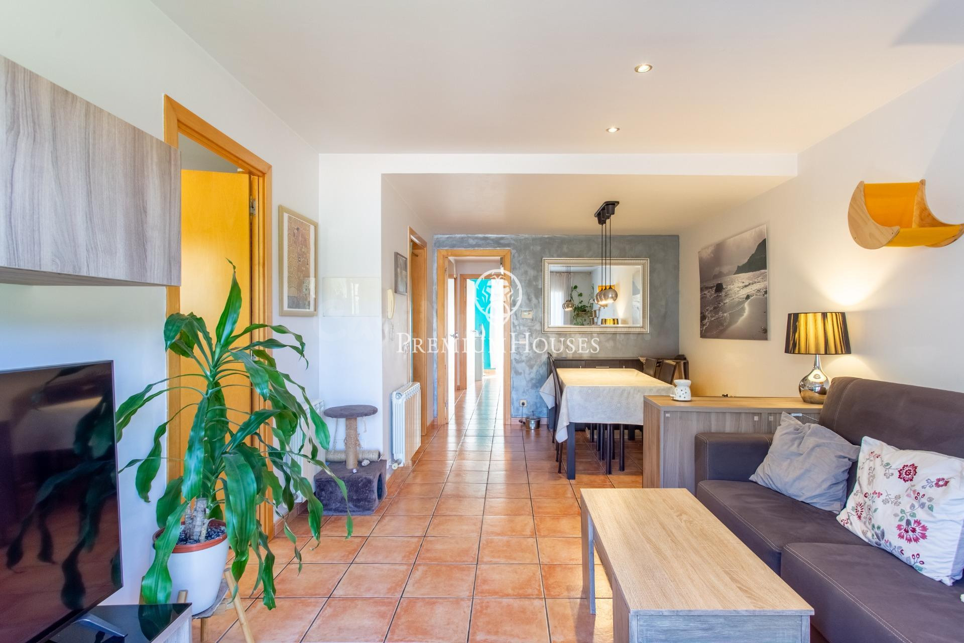 Casa y planta baja en venta en el  centro de Sant Andreu de  - foto 3
