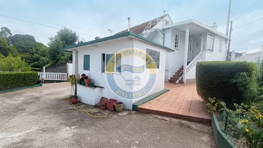 VIVIENDA UNIFAMILIAR DE TRES PLANTAS EN BEADE - foto 2