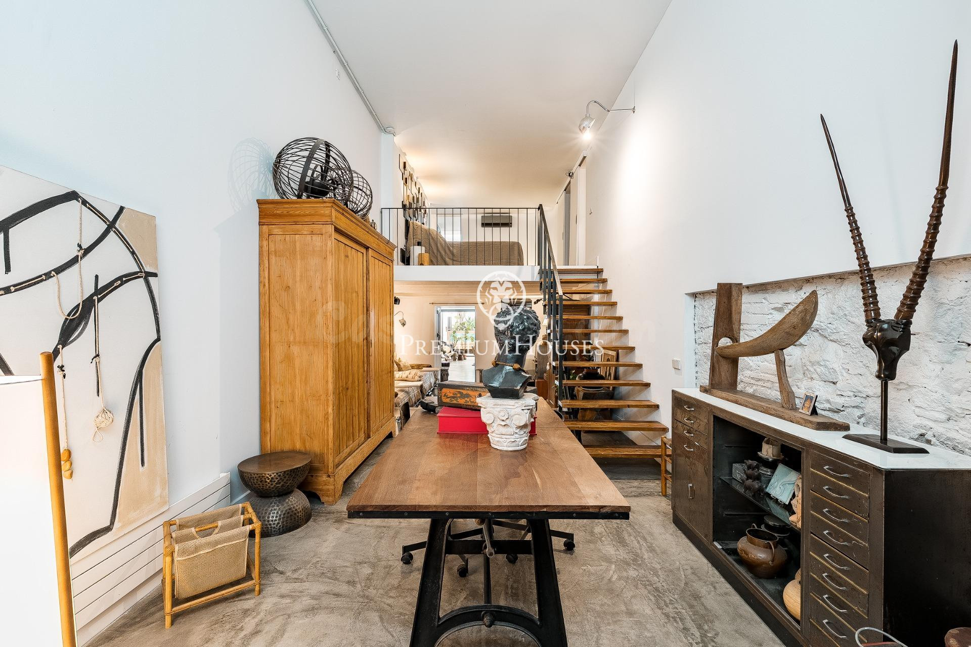Exclusivo loft de diseño con piscina privada en Poble Sec - foto 5