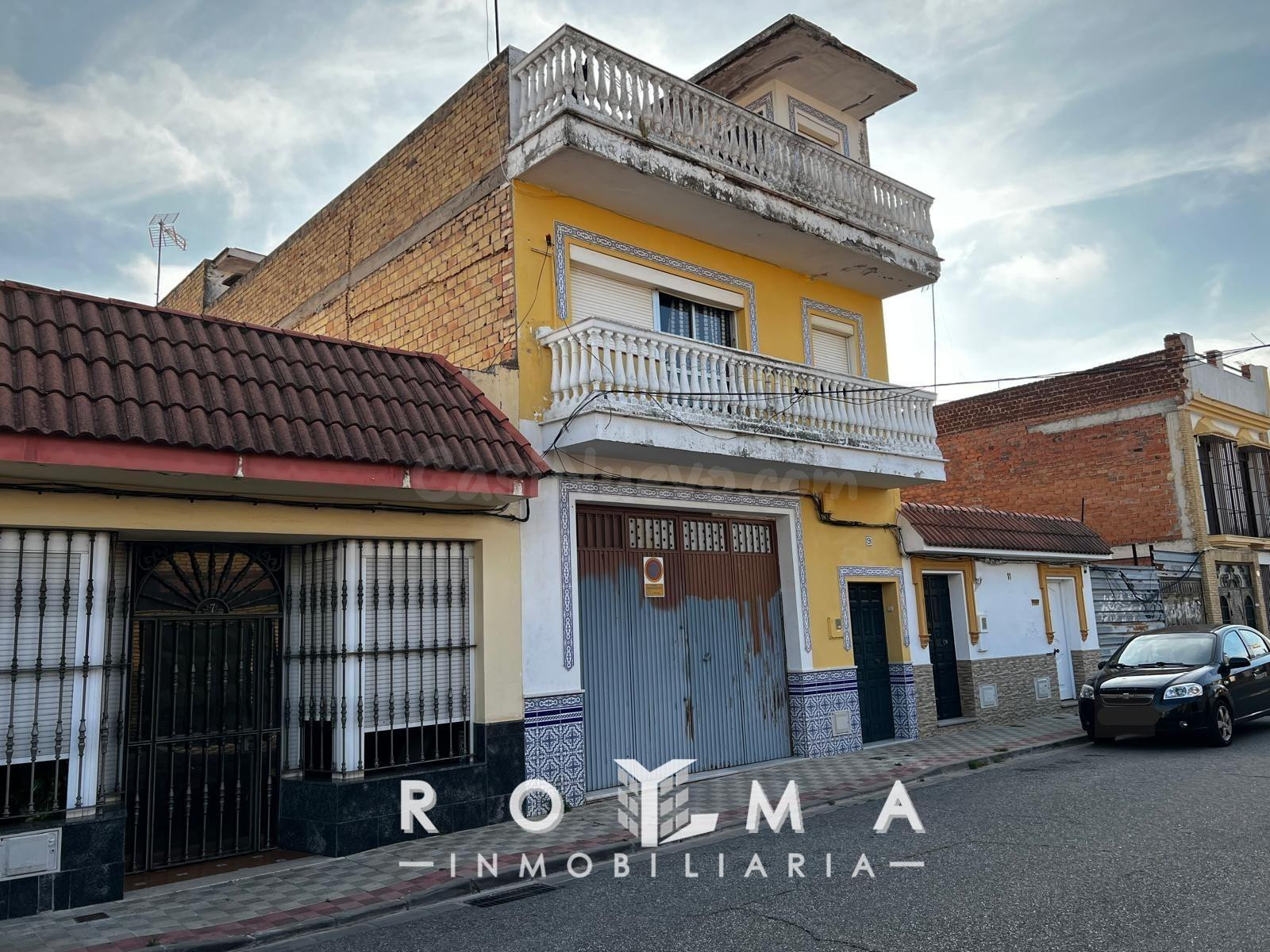 DÚPLEX BARRIO PACHICO - DOS HERMANAS - CESIÓN DE REMATE