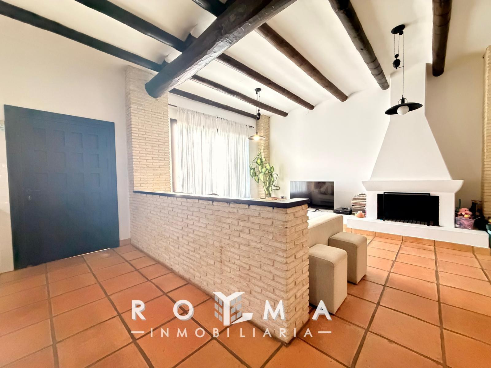 PRECIOSO Y SINGULAR CHALET A LA VENTA - foto 4