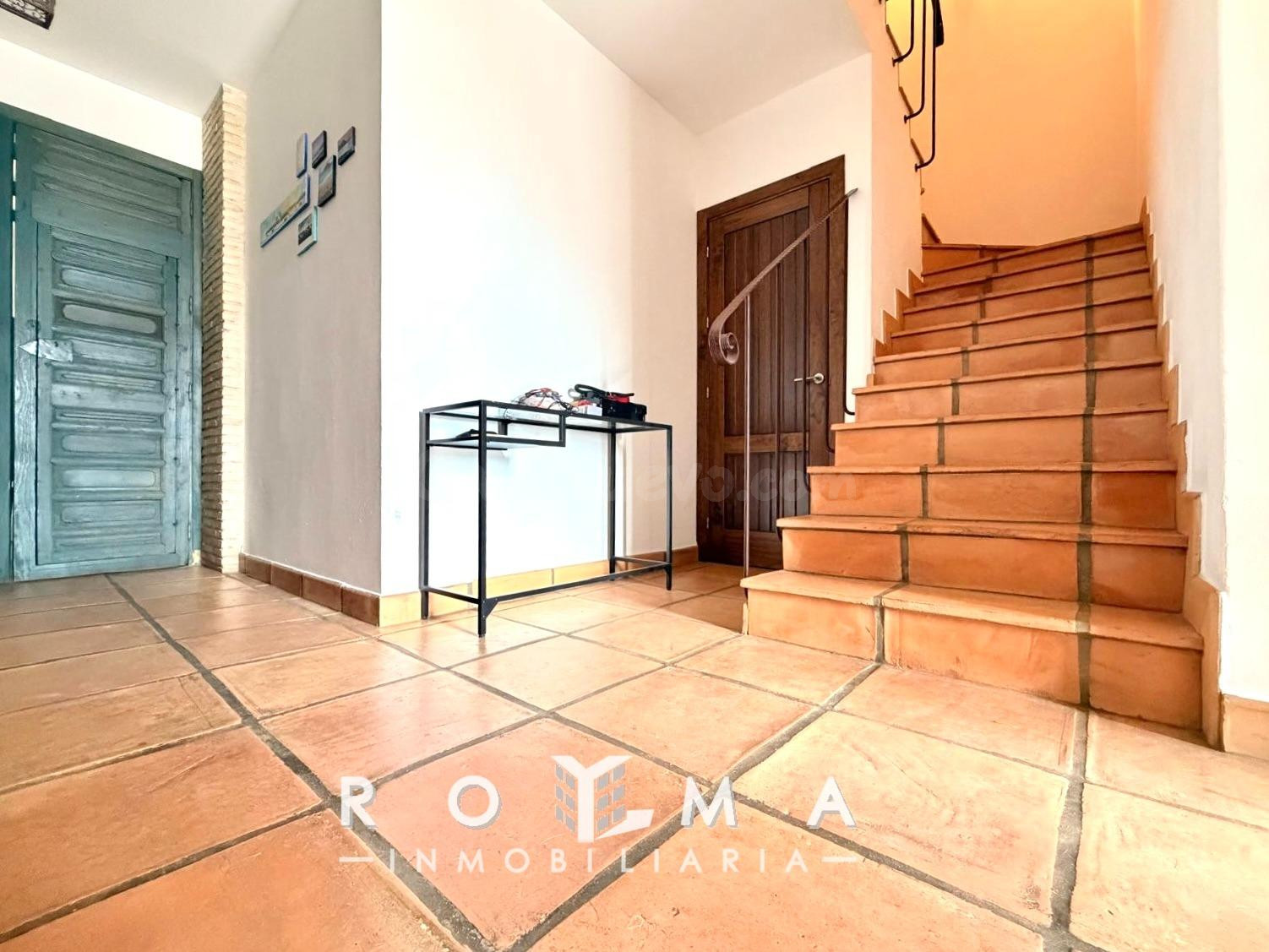 PRECIOSO Y SINGULAR CHALET A LA VENTA - foto 5