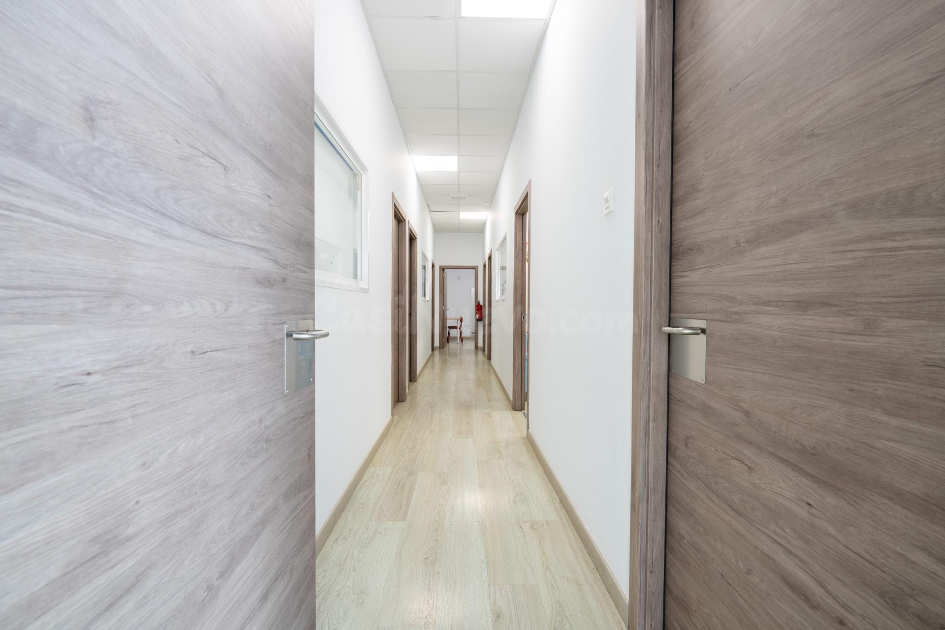 Local reformado de 151 m2 listo para entrar – ideal academia - foto 3