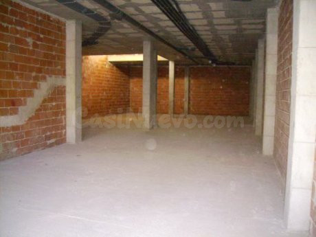 Local comercial 222m² en alquiler - Calasparra - foto 2