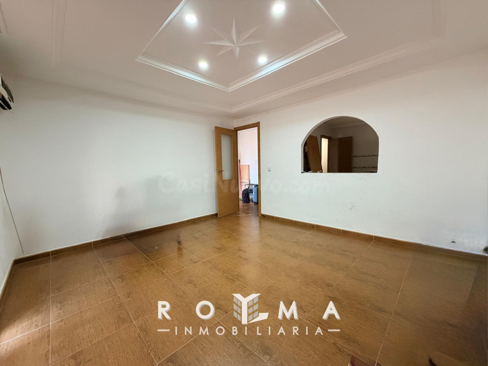 PISO REFORMADO EN TORREBLANCA