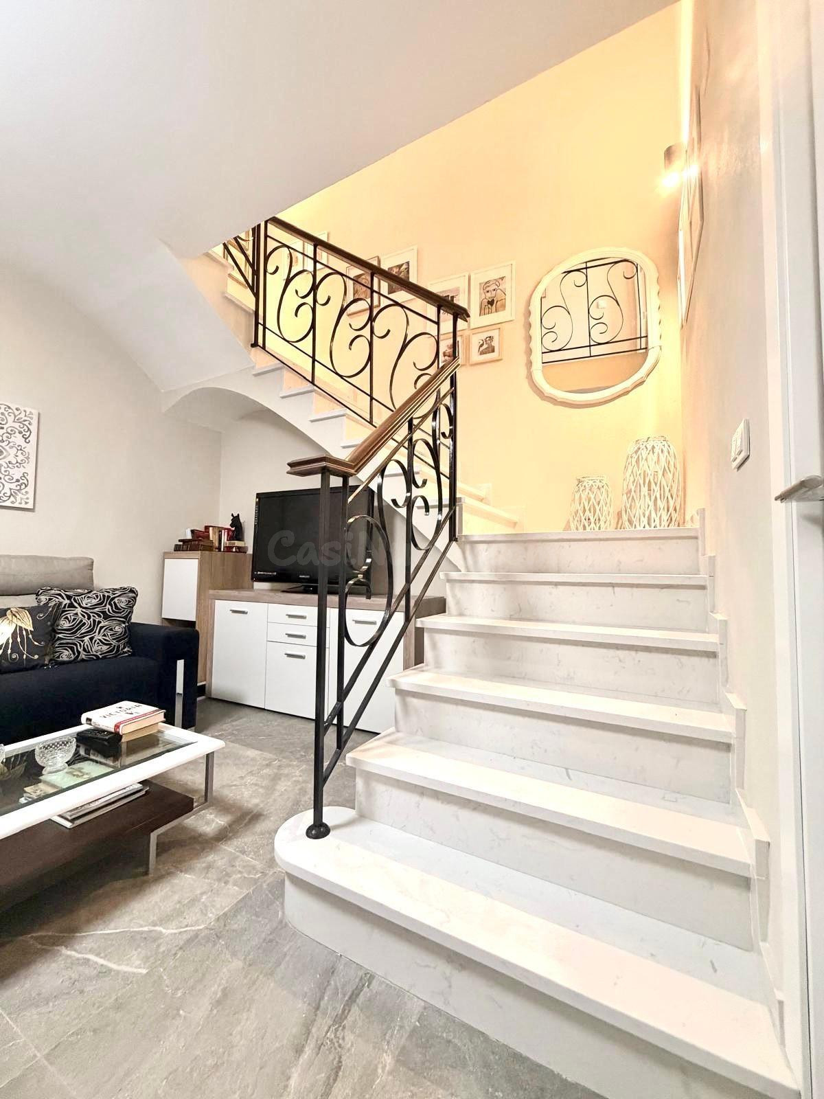 CASA REFORMADA Y AMUEBLADA JUNTO AL PASEO COLÓN. - foto 5