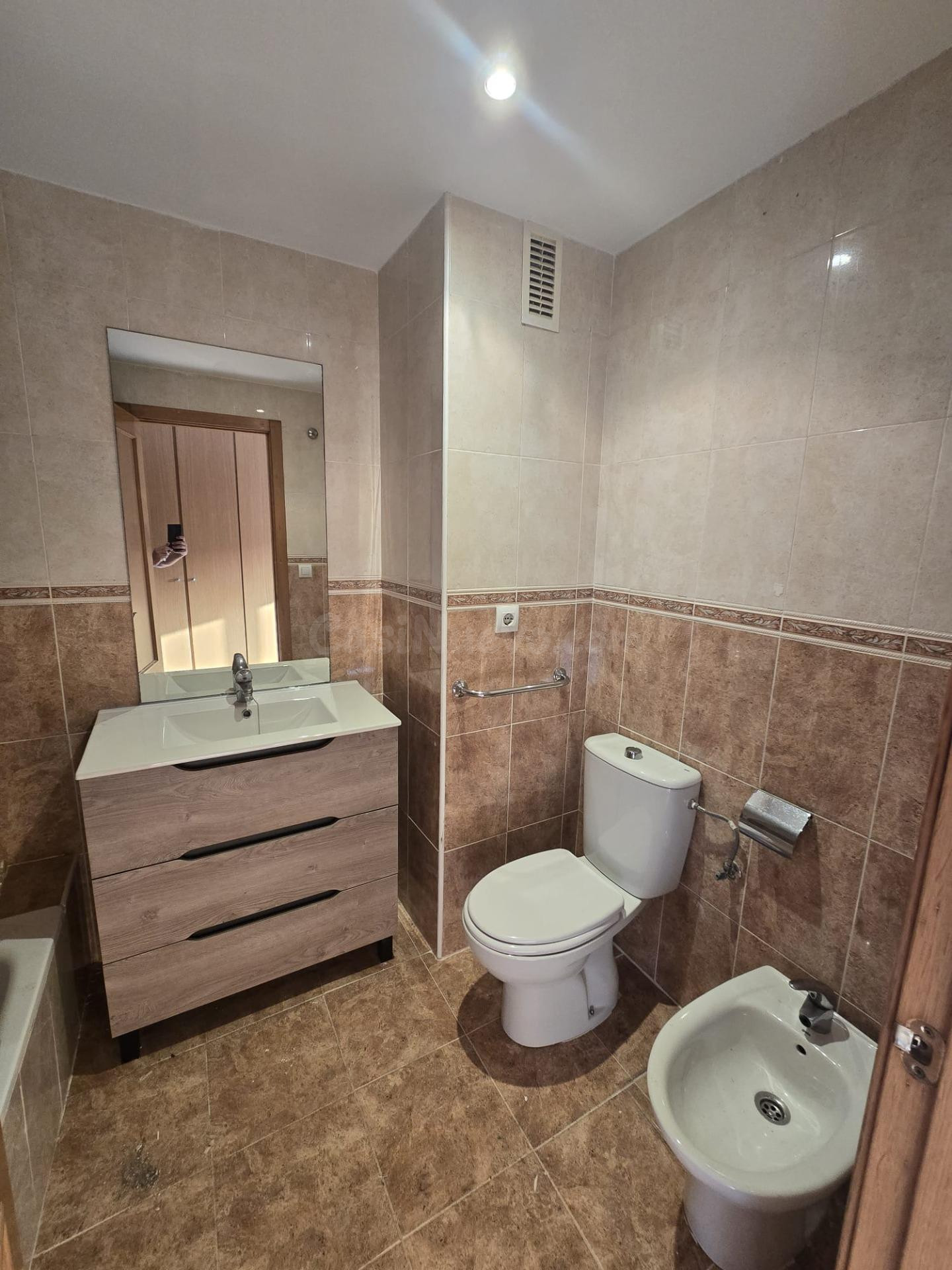 Piso en Alquiler por habitaciones Solo Estudiantes - foto 4