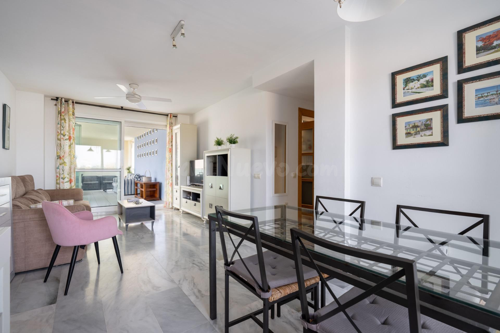 Exclusiva vivienda en esquina con grandes terrazas y vistas  - foto 5