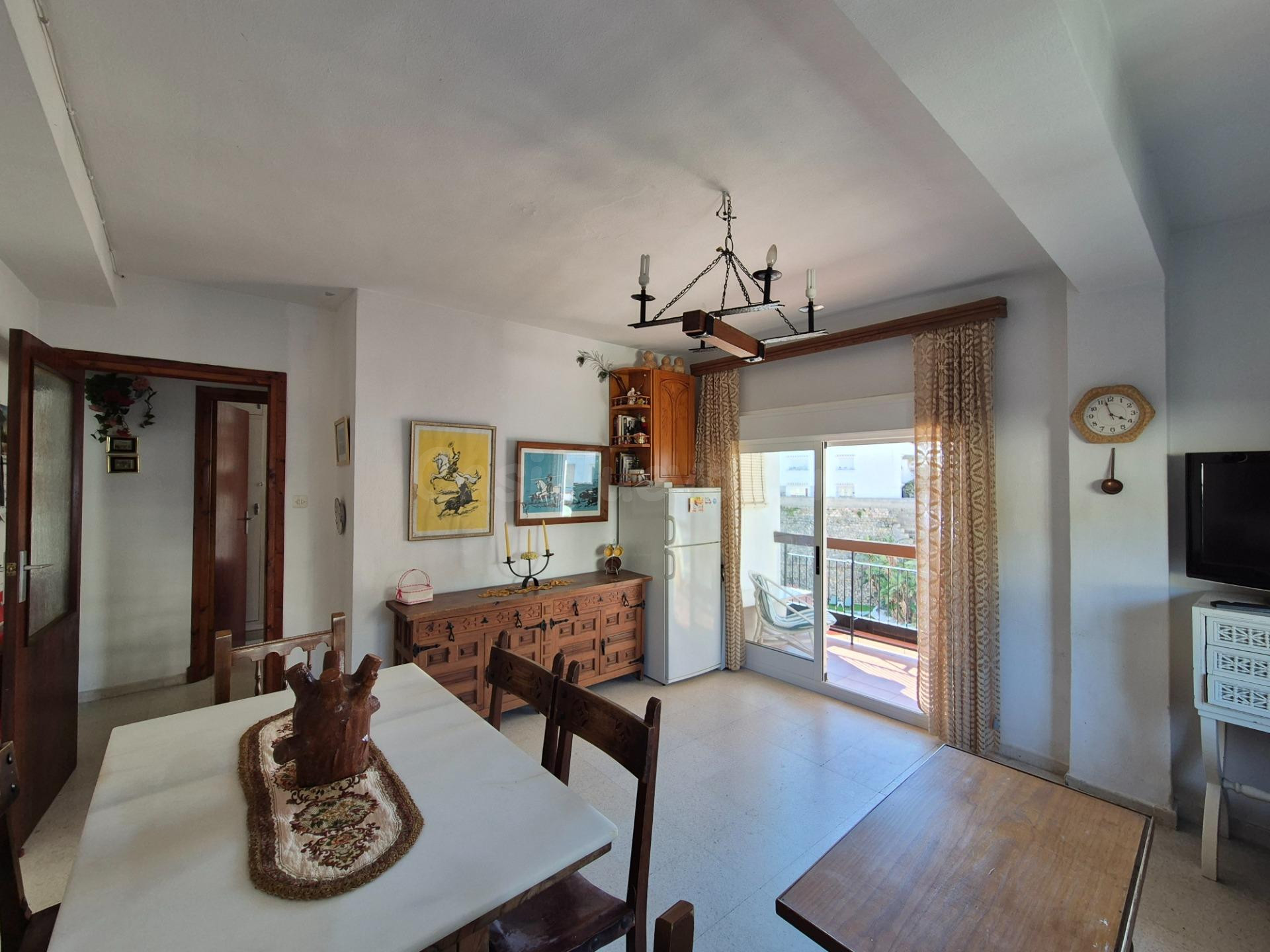 Apartamento en Almuñécar, dos dormitorios muy cerca de la pl - foto 4