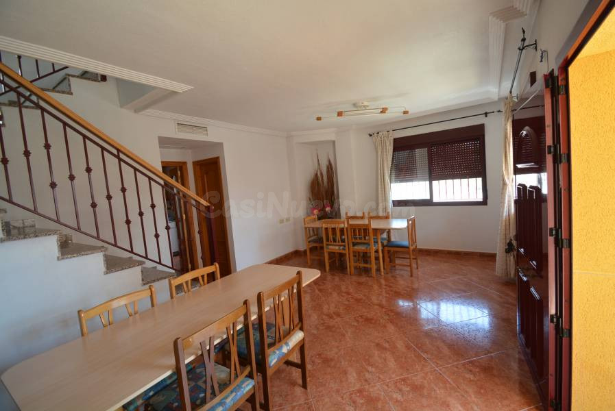 Magnífico dúplex en la pedanía de Desamparados - Orihuela. Tres habitaciones, dos baños y un aseo