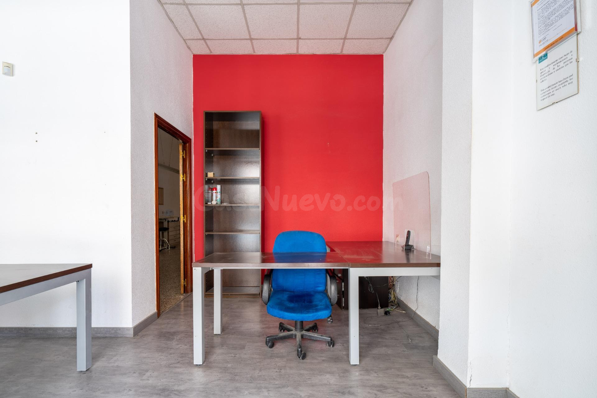 ¡OPORTUNIDAD ÚNICA EN ZONA COMERCIAL DE ALMERÍA! - foto 5