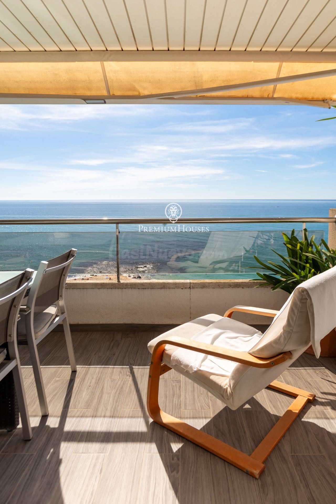 Atico con espectaculares vistas al mar en Playa de Sant Vice - foto 2