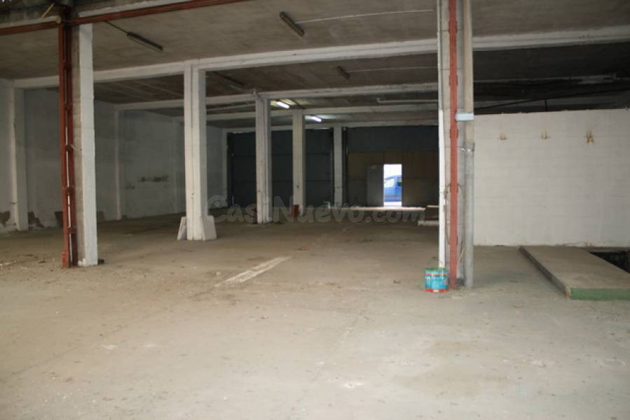 ¡¡¡ BAJADA DE PRECIO !!! Local totalmente diáfano zona coleg - foto 4