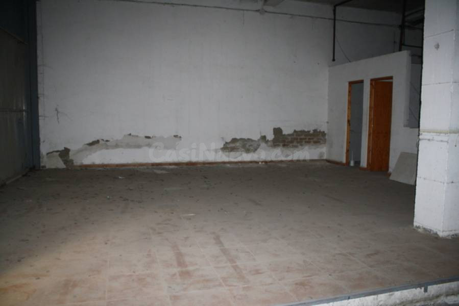 ¡¡¡ BAJADA DE PRECIO !!! Local totalmente diáfano zona coleg - foto 5