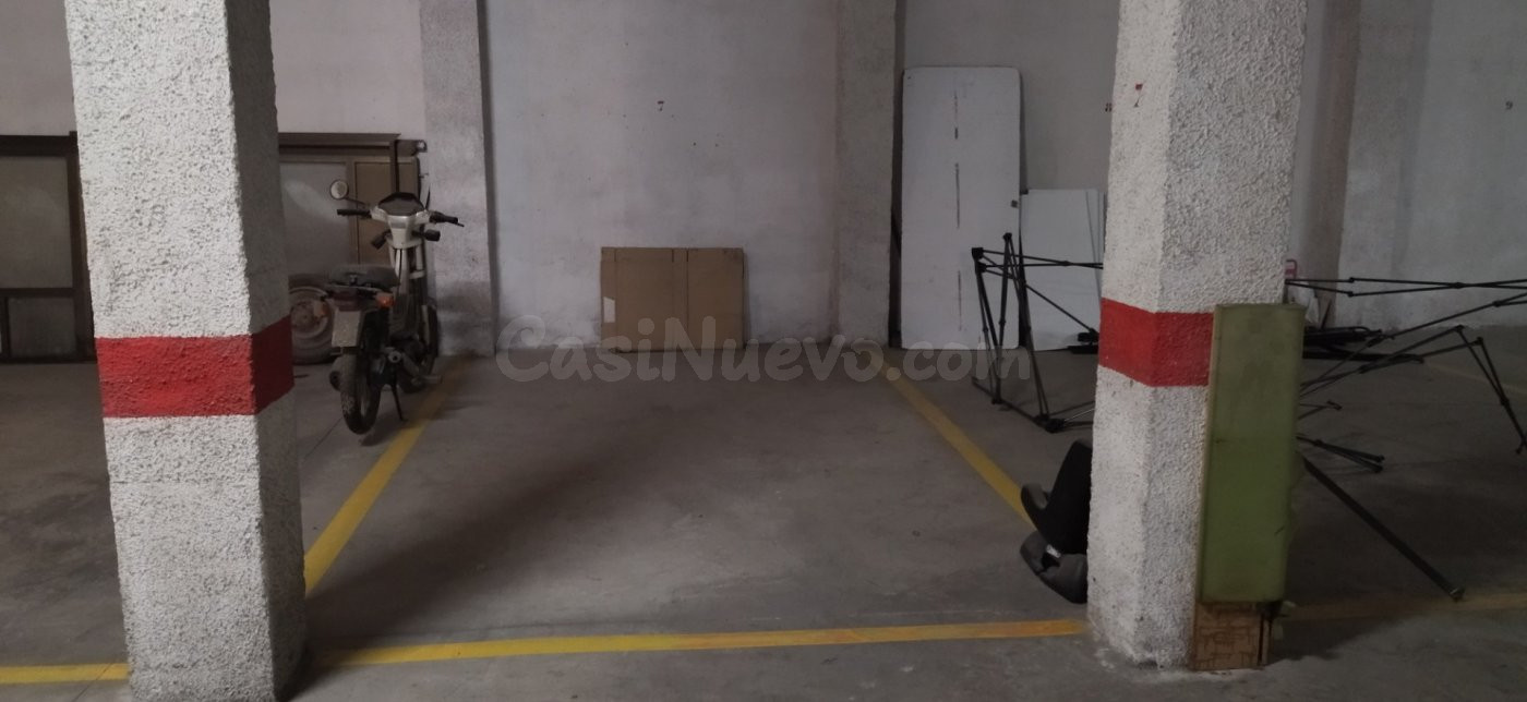 Garaje 13m² en alquiler - Centro
