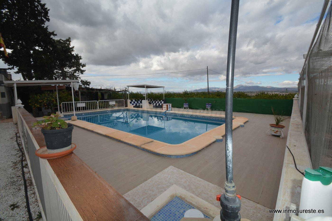 Casa con terreno unos 3.354 m2. de superficie en Santomera z - foto 3