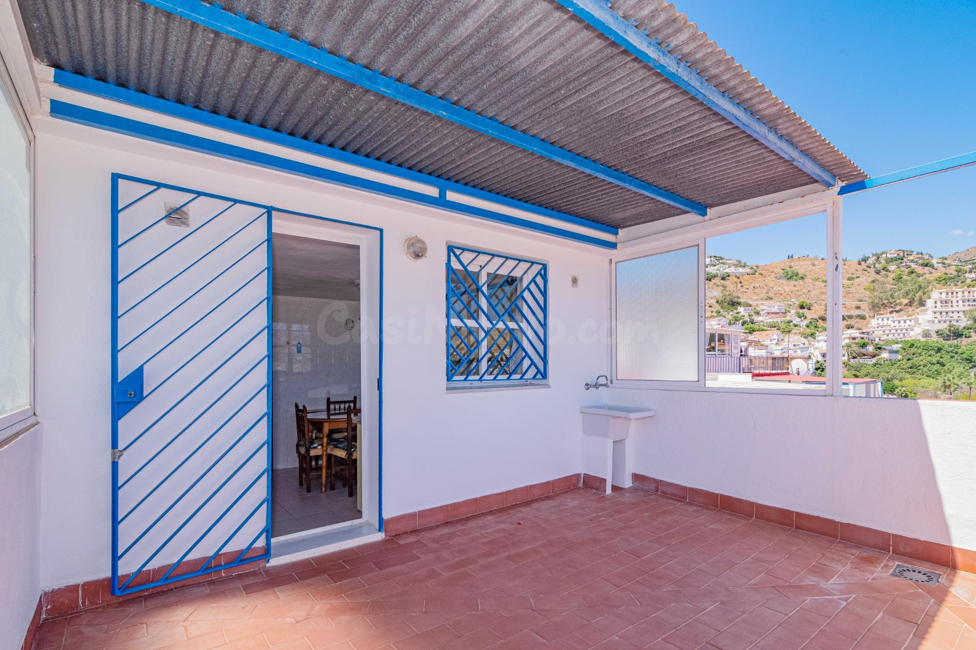 Vivienda de 3 dormitorios en el conocido barrio de Los Marin - foto 2
