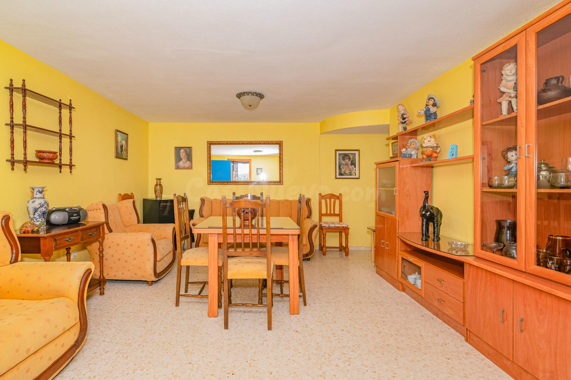 Vivienda de 3 dormitorios en el conocido barrio de Los Marin - foto 5