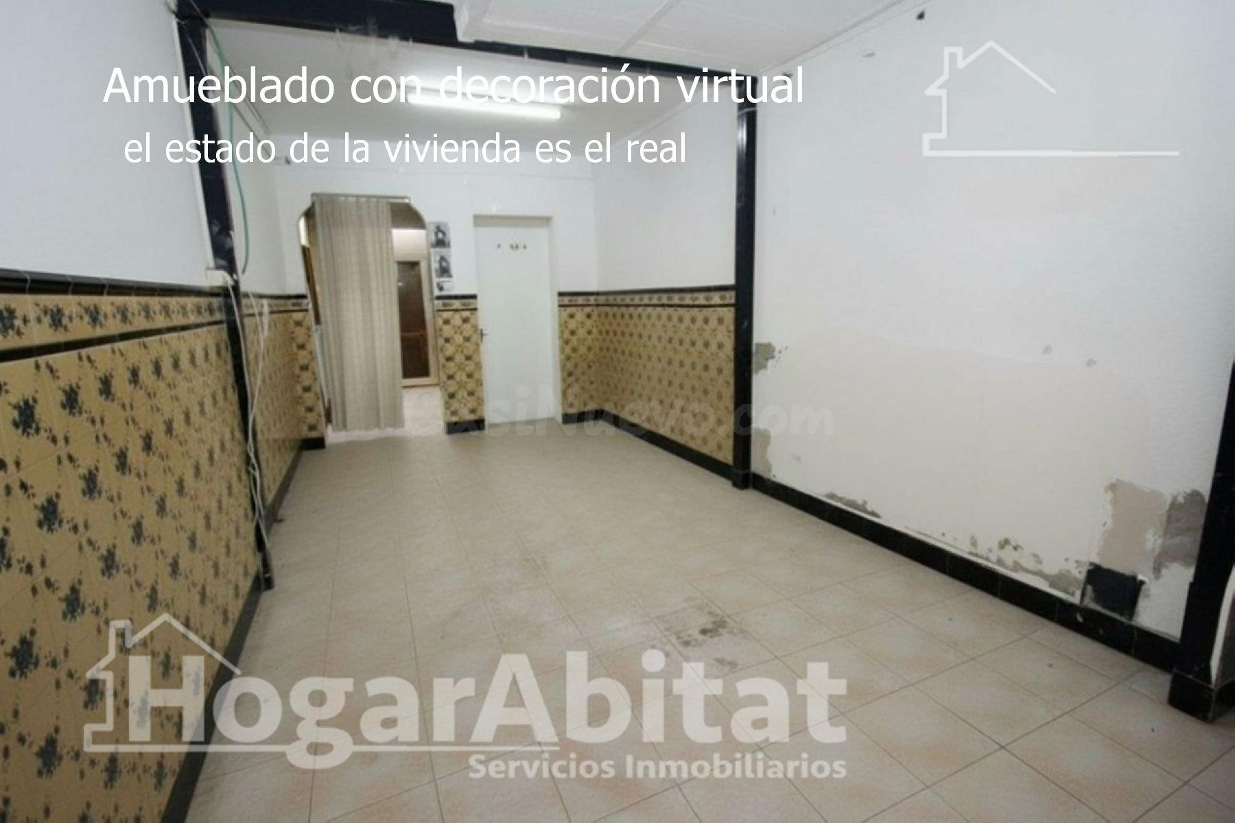 ¡OPORTUNIDAD DE INVERSIÓN! CASA CON BALCÓN Y PATIO EN EL CEN - foto 2