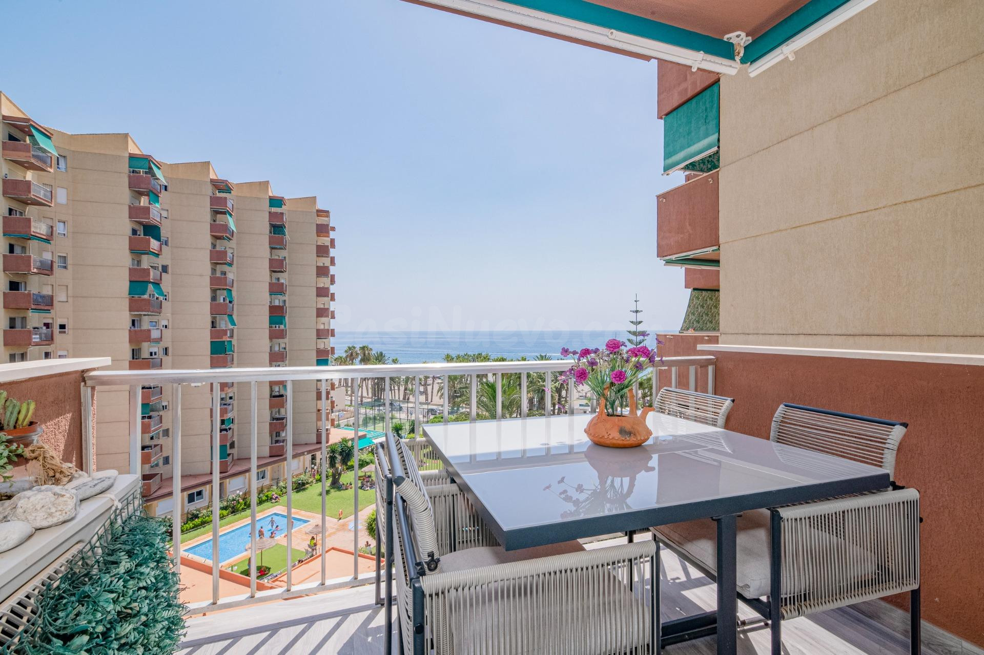En venta: Apartamento 2 dormitorios, 2 baños, Urb. Las Góndo - foto 2