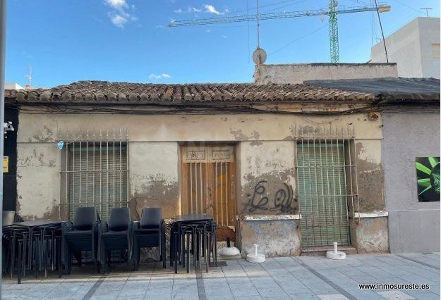 Casa en planta baja con parcela de 226 m2. en Torrevieja, ce - foto 2