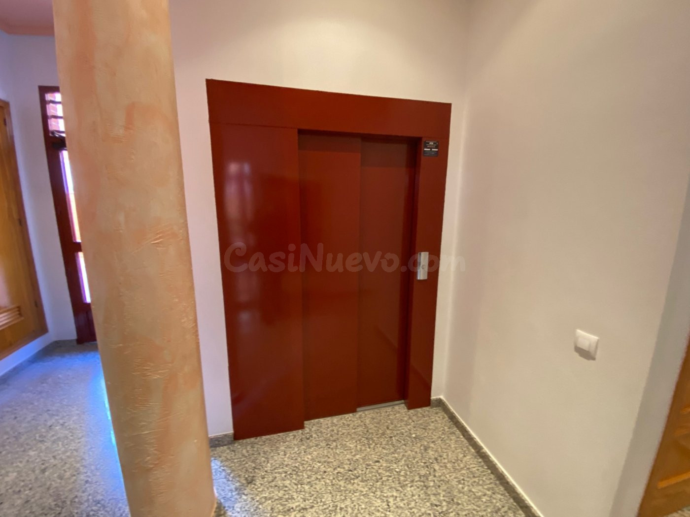 Piso de 3 dormitorios con garaje, 2 baños y balcón - foto 5