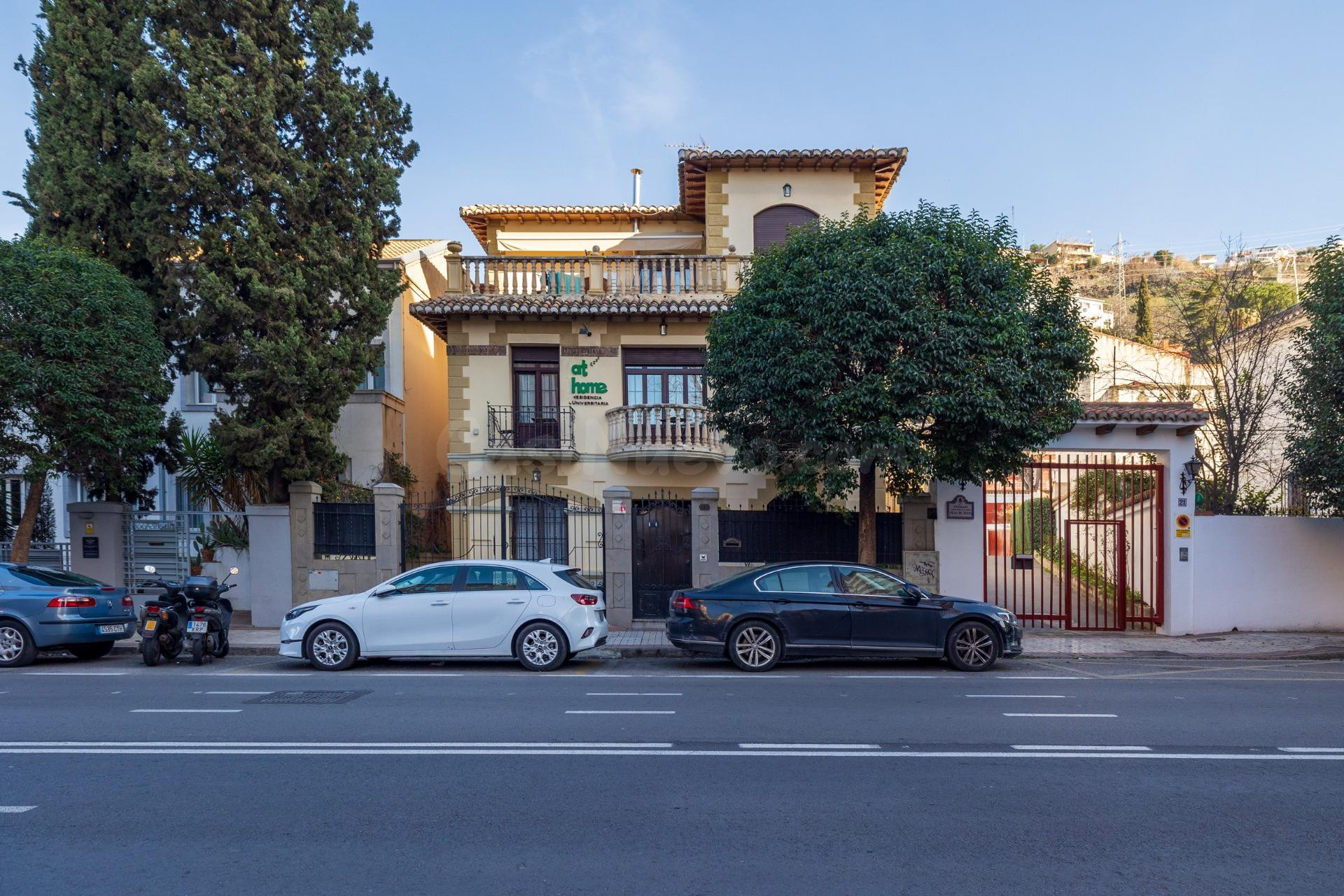 Preciosa Residencia en Pleno Funcionamiento en Carretera de  - foto 3