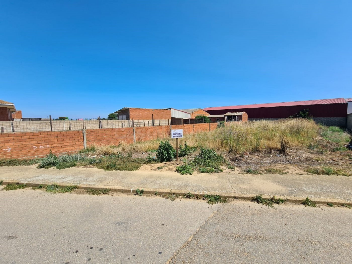 Solar en venta - Fresno de la vega - foto 2